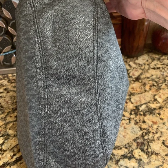 Michael Kors Gray & Black Logo Fulton Handbag - Picture 10 of 11